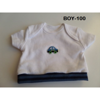Tuinbroek en shirt, auto